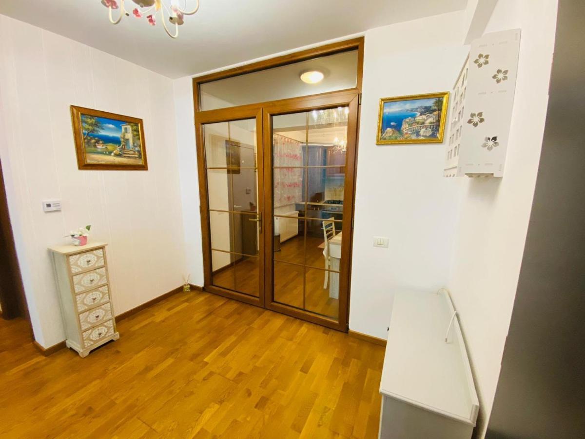 John'S Apartment Alba Iulia Eksteriør bilde