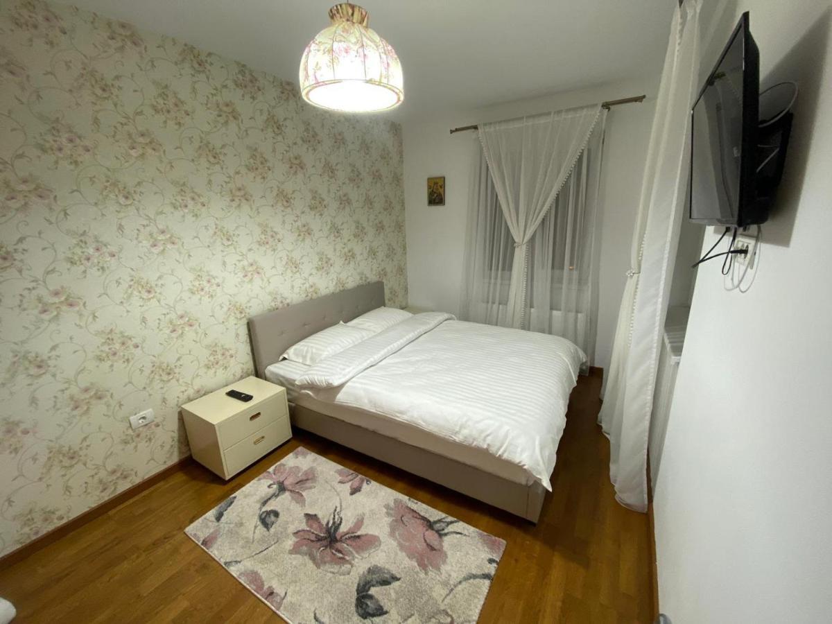 John'S Apartment Alba Iulia Eksteriør bilde