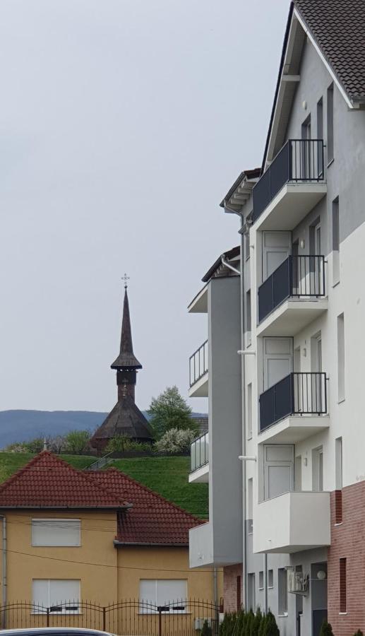 John'S Apartment Alba Iulia Eksteriør bilde